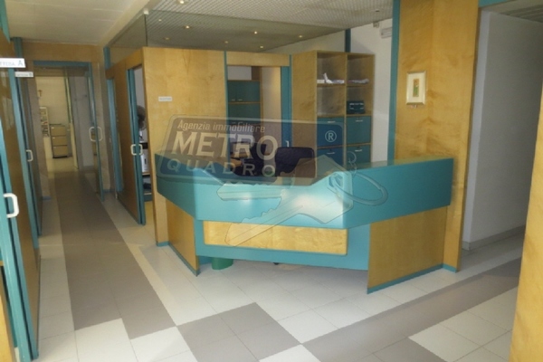 recepition - UFFICIO THIENE (VI) CENTRO 